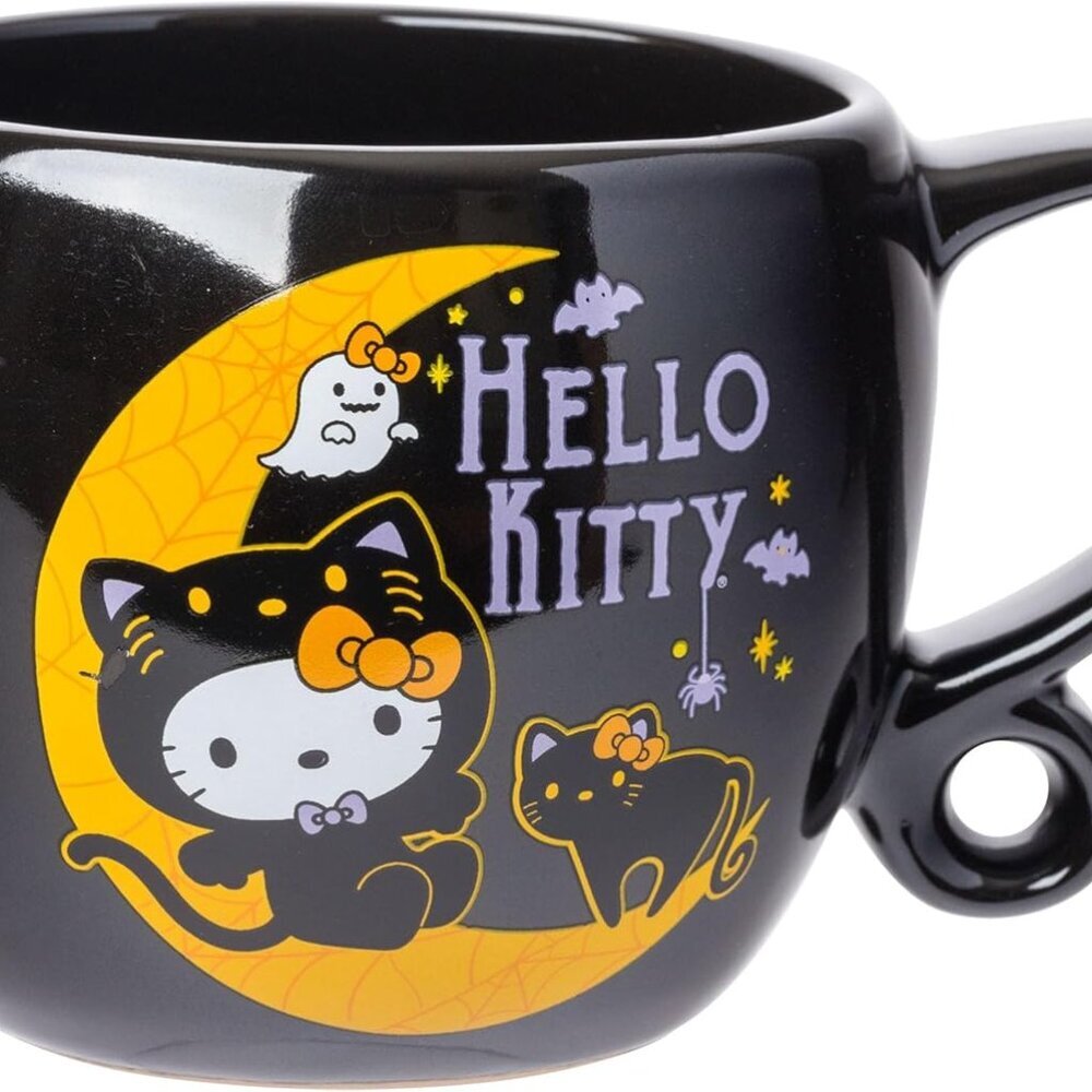 Sanrio Hello Kitty Halloween Loop Handle Ceramic Mug, 15.9 ounces